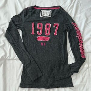 Aeropostale Women’s Long Sleeve Shirt Size Medium Lightweight Classic